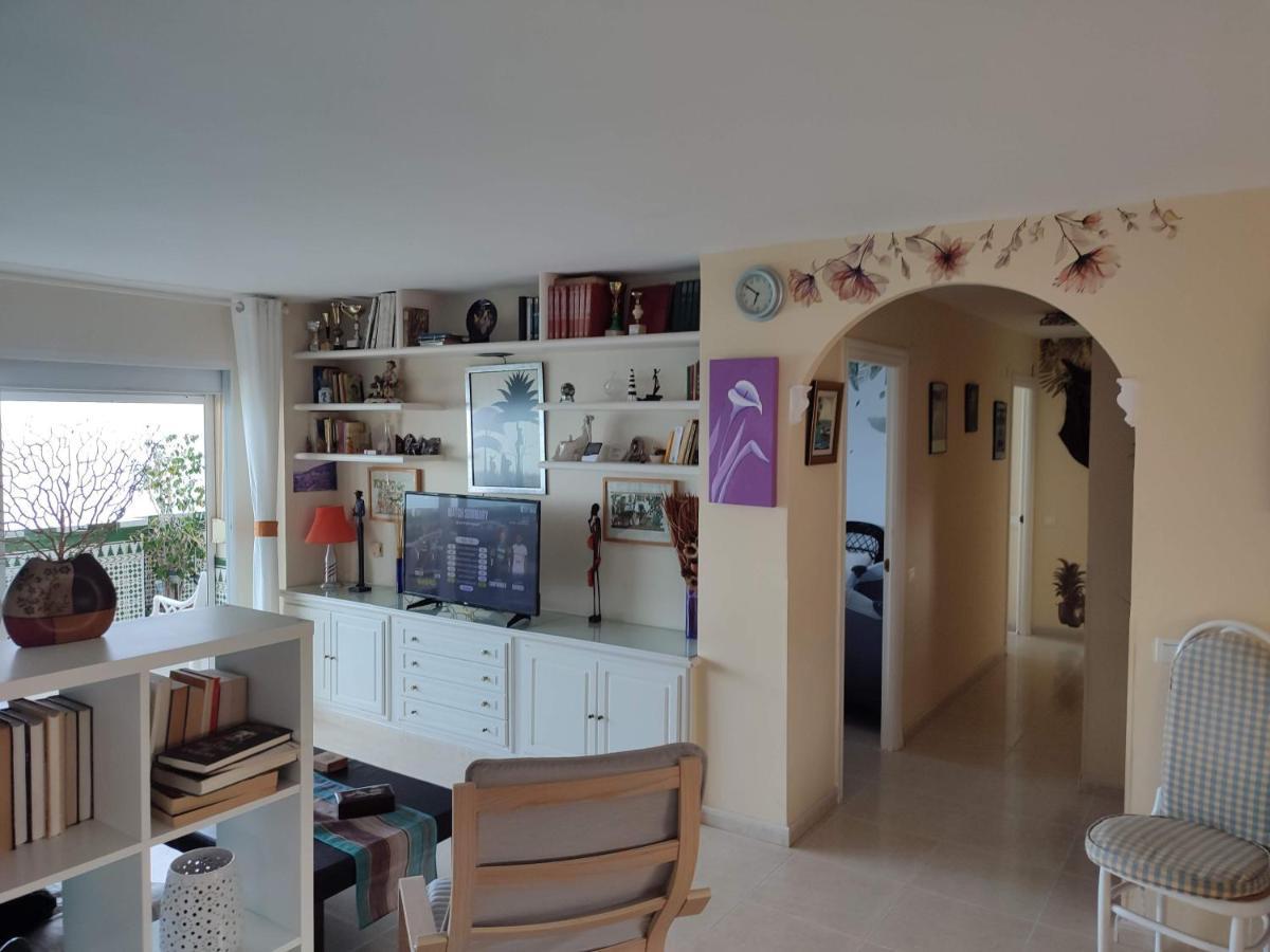 Apartamento En Playa Semi-Privada Benalmádena Eksteriør billede