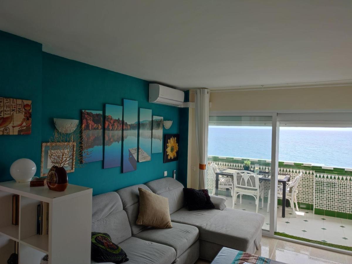 Apartamento En Playa Semi-Privada Benalmádena Eksteriør billede
